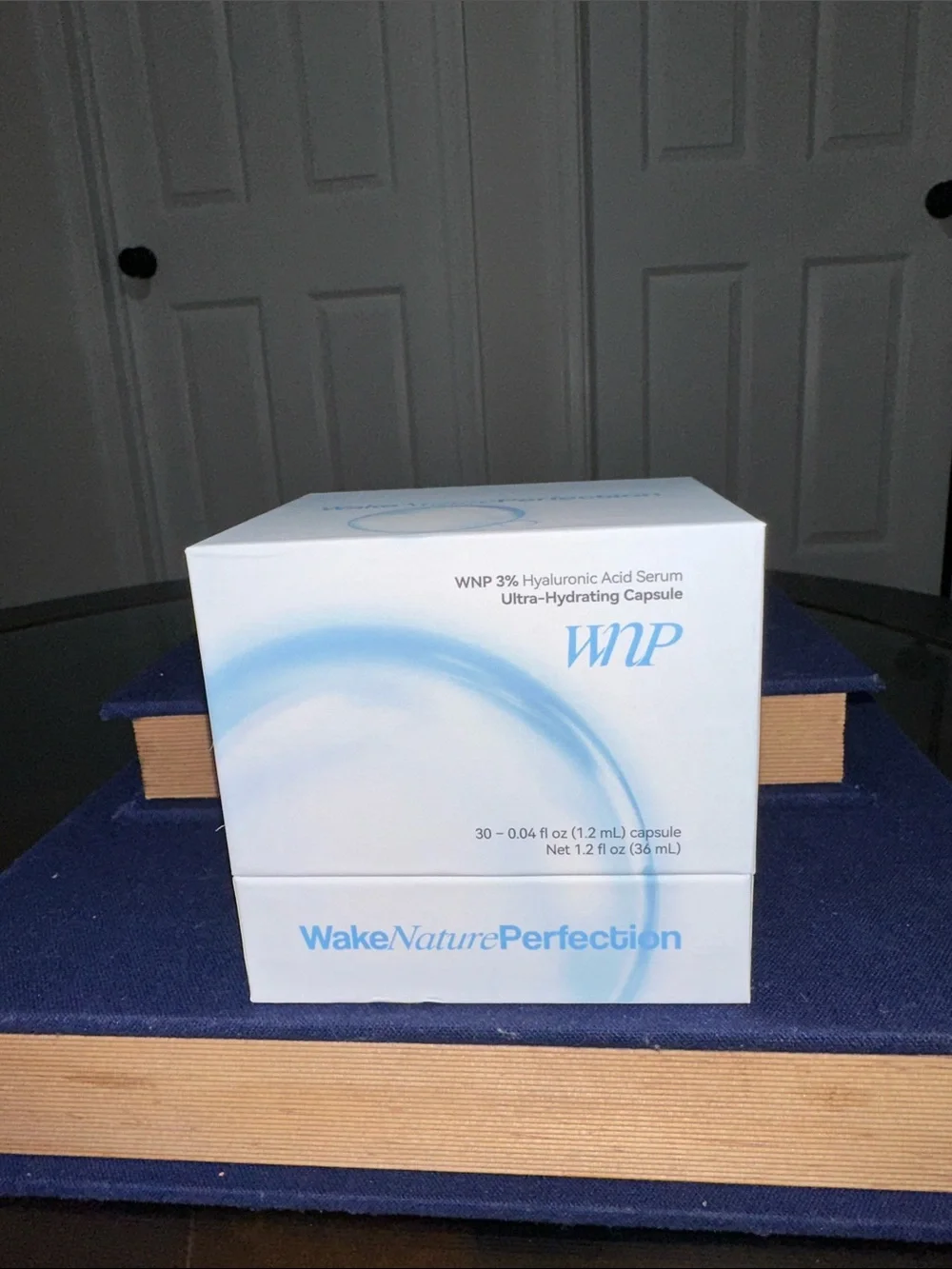 Wake Nature Perfection 3% Hyaluronic Acid Serum - White & Blue